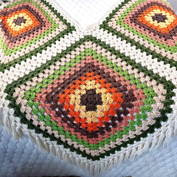 Crochet Poncho Shawl VTG Granny Square Sweater Cape Boho Hippie Blanket Handmade - Picture 1 of 4